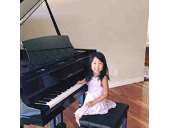 Beehive Music Academy - One 45 Minute In Home Private Piano Lesson