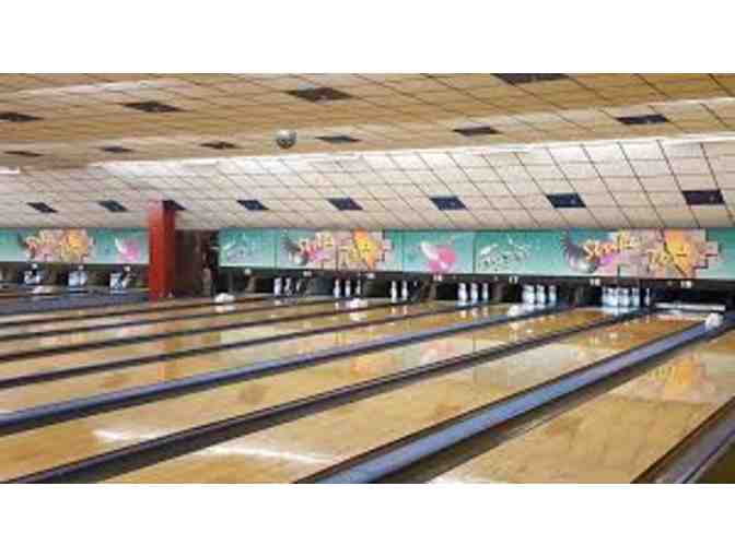 Medina Entertainment Center 4 Games Open Bowling - Photo 1