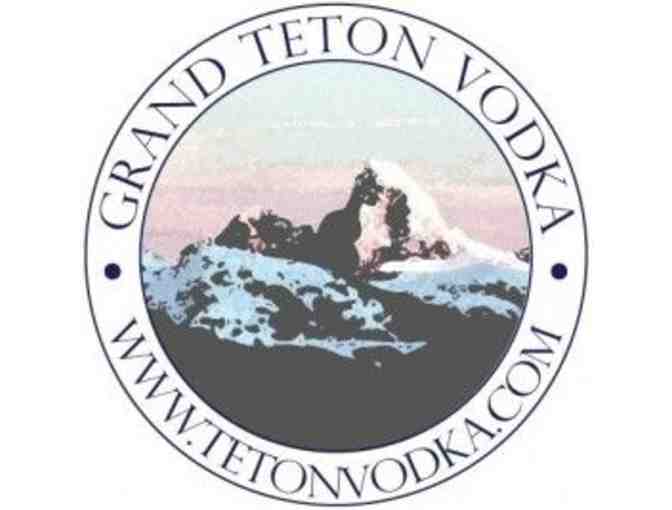 Grand Teton Distillery Gift Basket