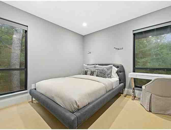 3-Night Stay at a Home in the Hamptons