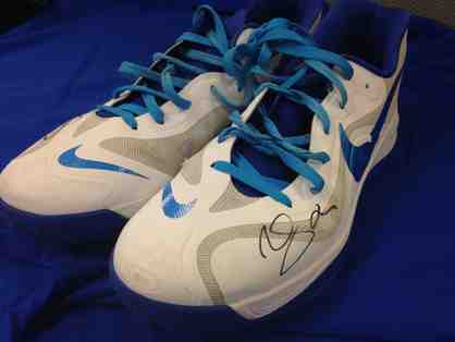 Jeremy Lamb 2013-14 game-worn/autographed shoes