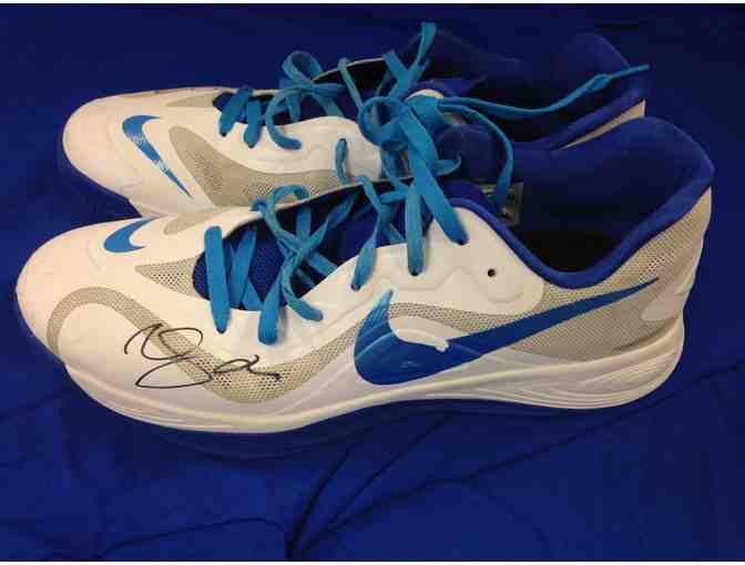 Jeremy Lamb 2013-14 game-worn/autographed shoes