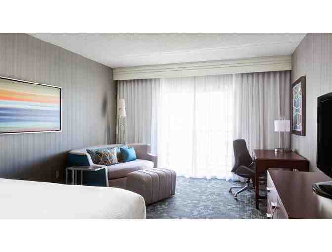 Courtyard Scottsdale Old Town - 2 Night Stay With Breakfast and Parking