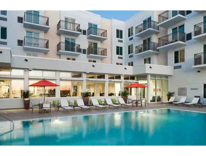 SpringHill Suites Clearwater Beach - 2 Night Stay with Complimentary Breakfast! - Photo 3