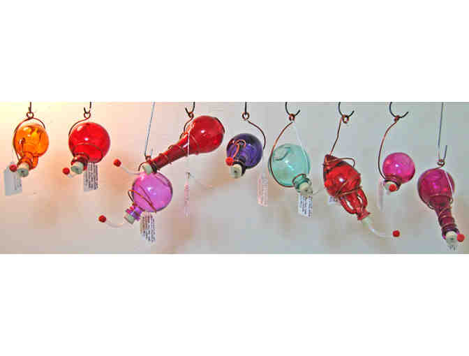 Hummingbird Feeder Recycled Spanish Glass & 64 oz of nectar