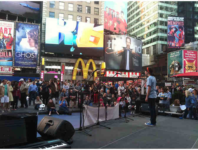 Singing Opportunity on Broadway Stage in Times Square - Photo 1