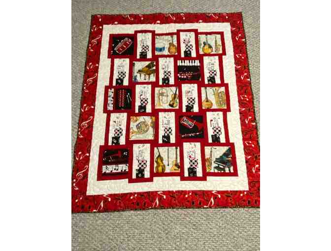 Music-Themed Lap Quilt