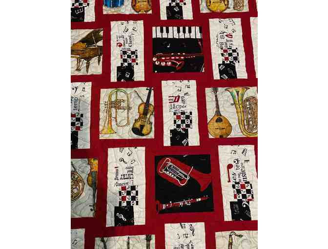 Music-Themed Lap Quilt