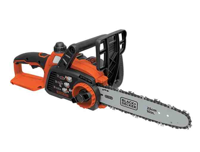 Black and Decker Battery-Powered Chainsaw