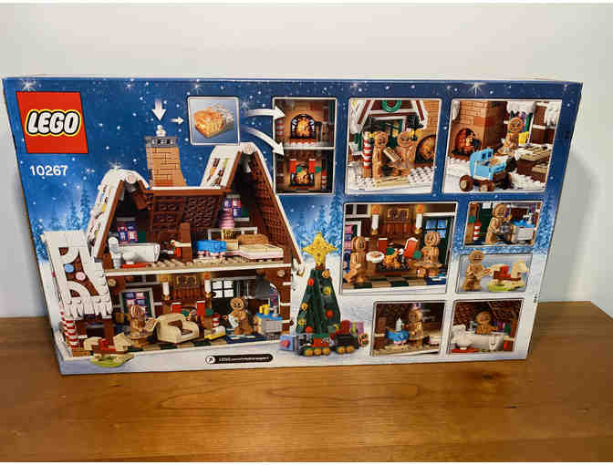 LEGO Gingerbread House