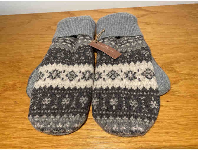 Mittens Made from Recycled Wool Sweaters