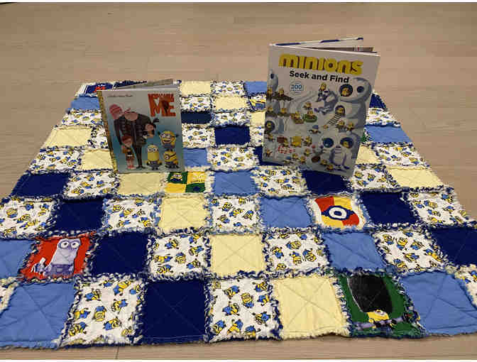 Minions Quilt and 2 Books about Minions