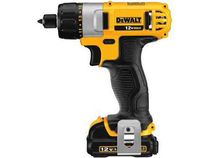 DEWALT 12V MAX* Lithium-Ion 1/4' Cordless Screwdriver Kit