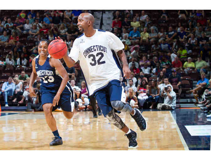 Richard Hamilton Autographed Basketball