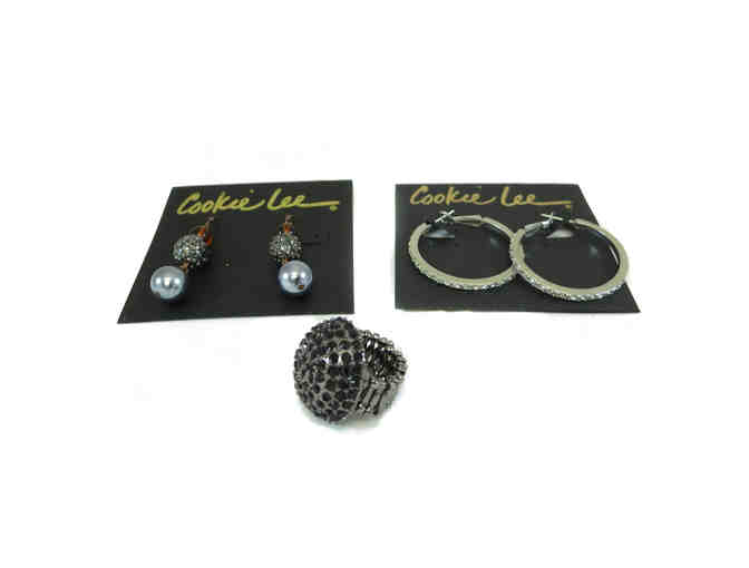 Cookie Lee Fashion Jewelry - Nine Pieces