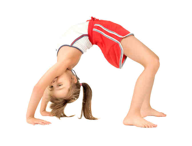 One month of tumbling or cheerleading classes