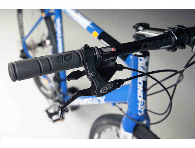 United Health Group Culture Diamondback Bike Sz56