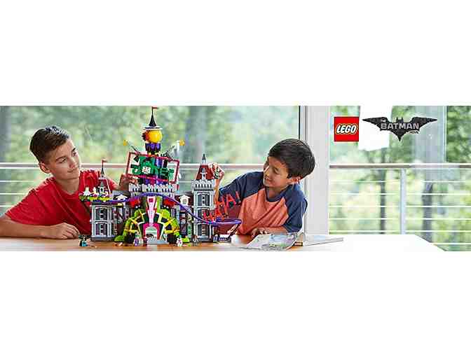 Lego: Batman Movie DC - The Joker Manor #70922 - 3444 pieces (ages 14+)