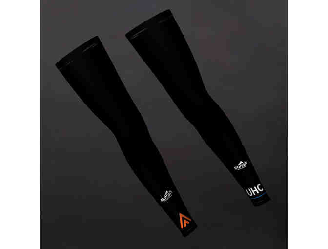 Rally UHC Team - Leg Warmers, Size S/M and Rally UHC Hat