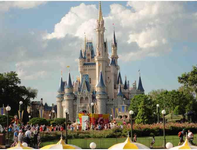Disney World and Star Wars Family Adventure: including 4-Night Stay with Airfare for 4