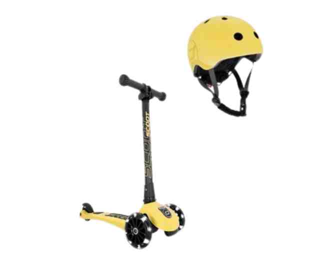 Scoot and Ride HighwayKick 3 with Helmet (S/M)- Lemon