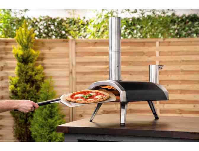 Ooni Fyra 12 Portable Wood Pellet Outdoor Pizza Oven Package