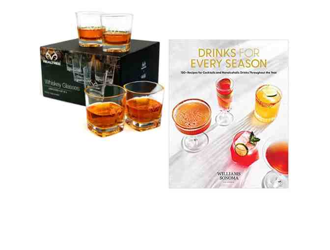 Real Tree Set of 4 Whiskey Tumblers and Drinks for Every Season Mixology Book
