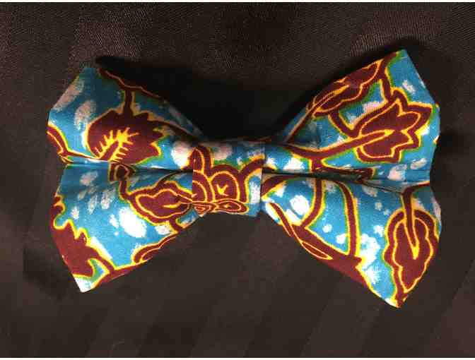 African Print Bow Tie - Photo 1