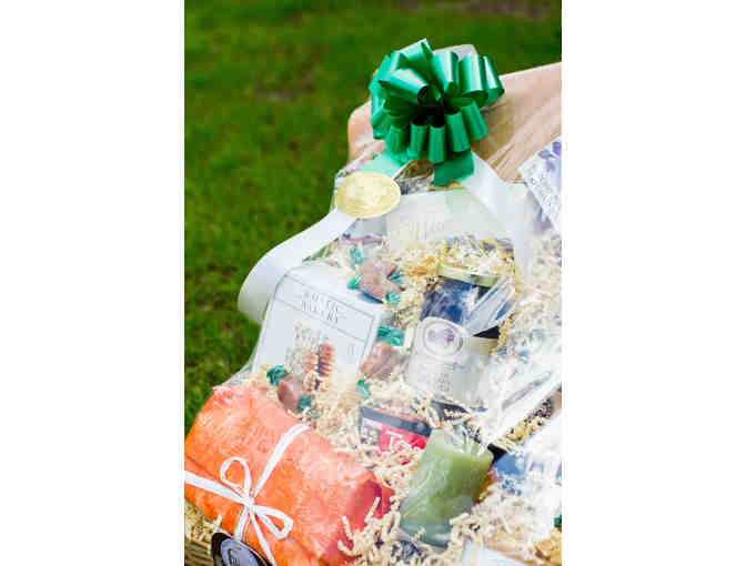 The Gourmet Shop Gift Basket