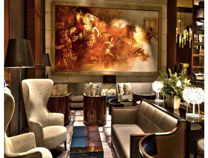 St Regis Hotel San Francisco // 1 Night Stay for 2 Guests incl. Breakfast