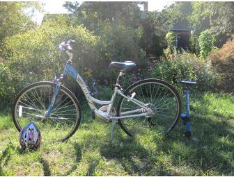 Ladies' Trek #7100 Multitrak 14' Hybrid Bike, Helmet, & Tire Pump