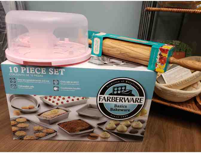 Pour Some Sugar on Me