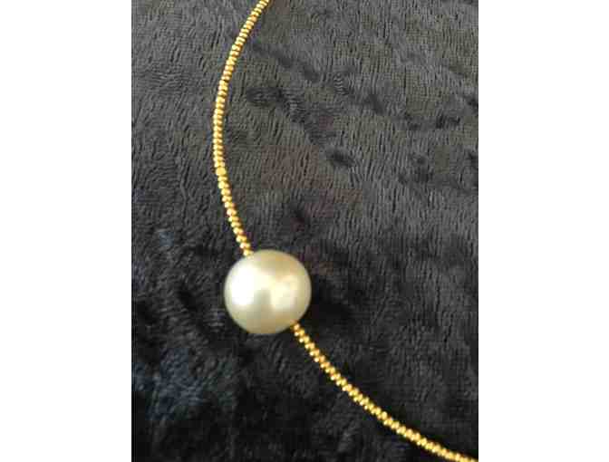 24 Karat Gold Necklace with Floating Pearl Created by Lisa Wiedebush