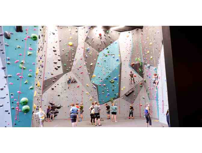 Climb Tulsa - Indoor rock climbing