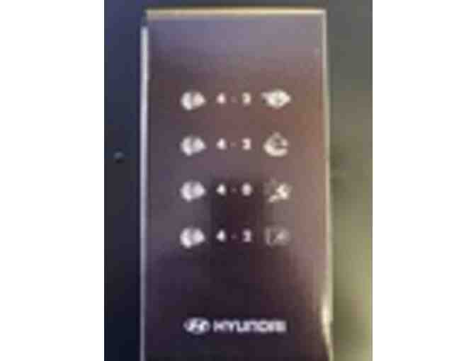 Chicago Blackhawks - Brent Seabrook 2010 Championship Anniversary Edition Bobblehead