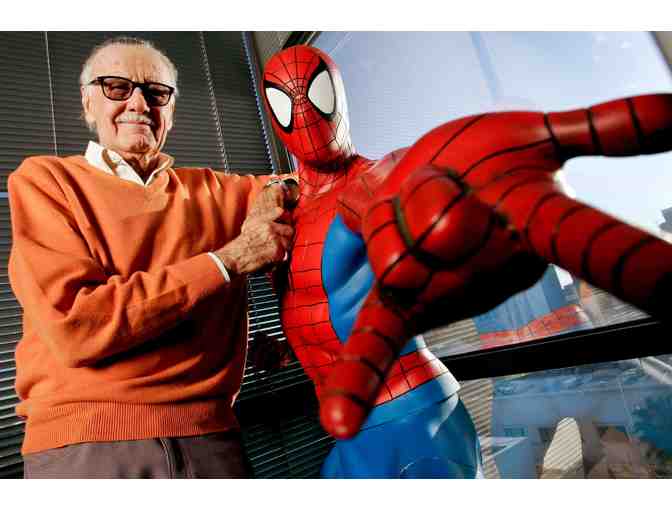 Stan Lee Autographed Spider-Man Marvel Comic