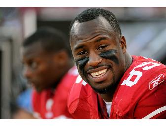 Vernon Davis Autographed Jersey