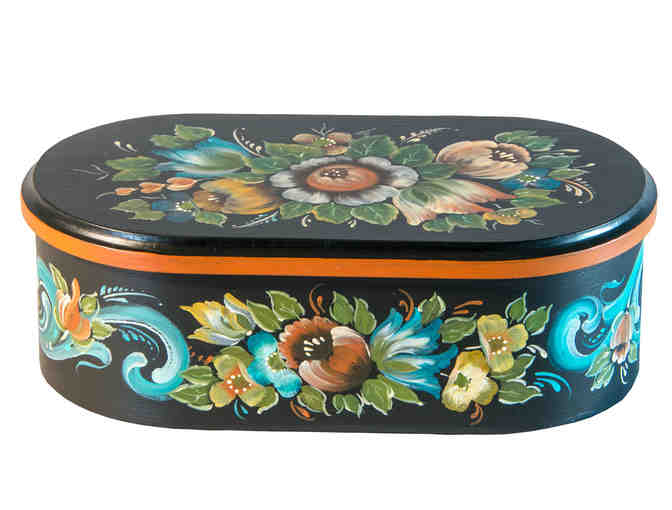 Oval Box with Valdres Rosemaling by Jane Bellefy