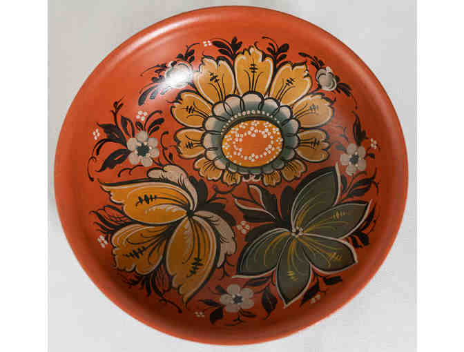 Bowl with Hallingdal Rosemaling by Sallie Haugen DeReus