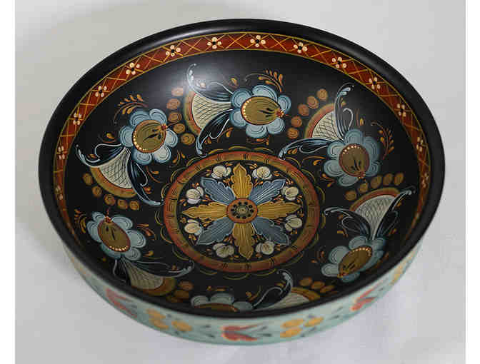Bowl with Rogaland Rosemaling by Trudy Peach