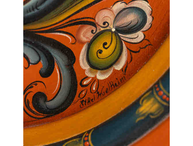 Plate with Telemark Rosemaling by Ethel Kvalheim