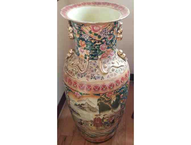 Asian Floor Vase - Photo 2