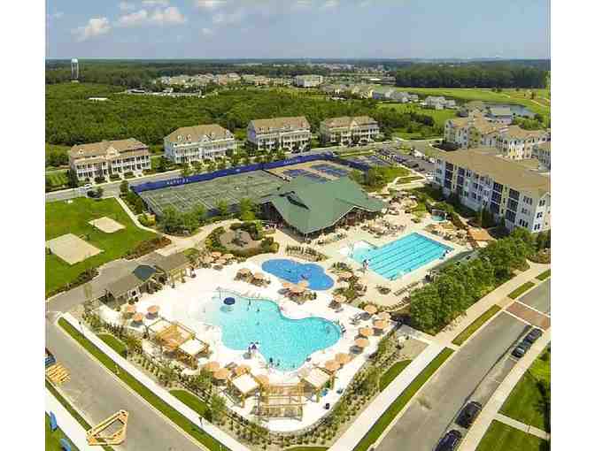 2 Night Getaway at the Bayside Resort!