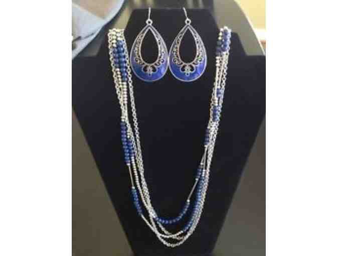E6: Premier Designs: True Blue necklace & Color Pop earrings
