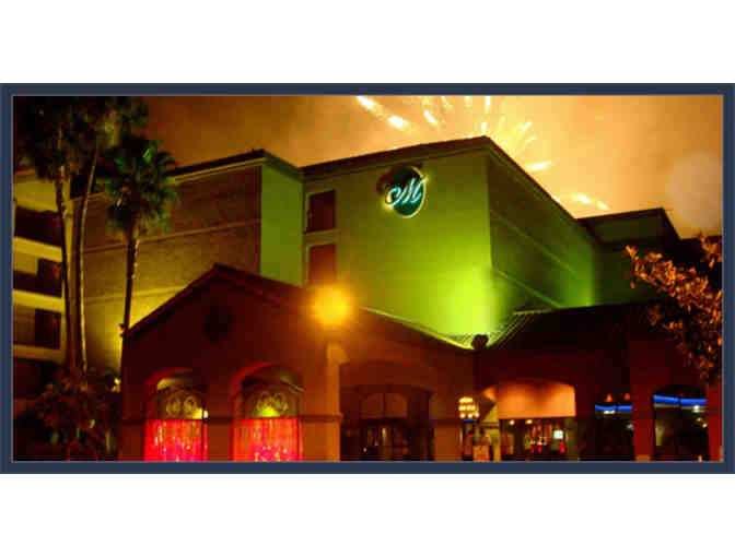 Hotel Menage Anaheim - 2 Night Stay in Deluxe Guest Room