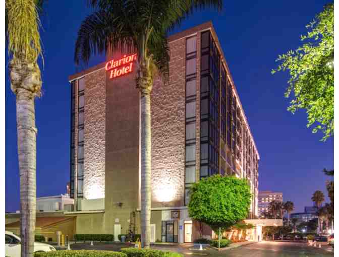 Clarion Hotel Anaheim Resort - Three (3) nights with breakfast/parking - Photo 1