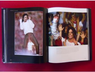 MICHAEL JACKSON BOOK