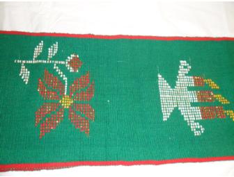 HOLIDAY TABLE RUNNER