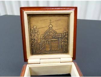 SMALL WOODEN BOX FROM RUSSIA