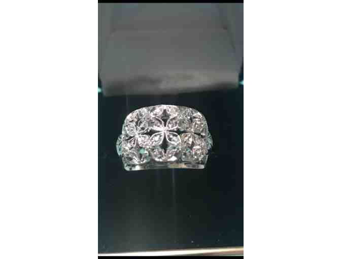 Large Vintage 18kt Diamond Ring